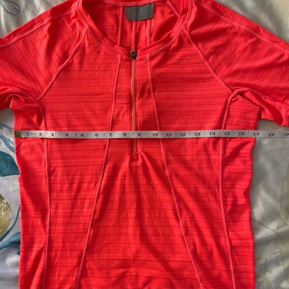 Athleta small medium orange Pacifica top rashguard - Picture 3 of 5